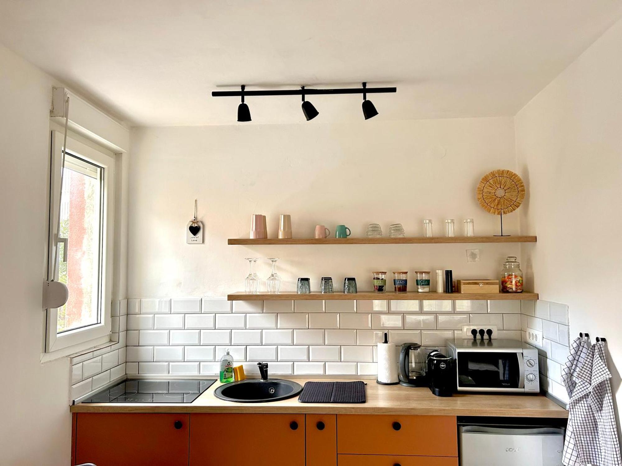 קוטור Cozy Apartment, 10 Minutes Walking Distance From The Old Town מראה חיצוני תמונה